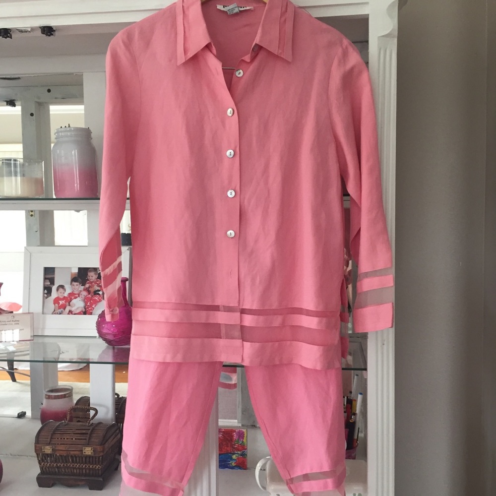 Poetic Petite Capris Pant Set